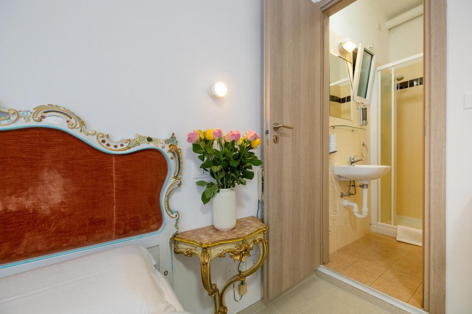 B&B Oasi Finale Ligure Εξωτερικό φωτογραφία