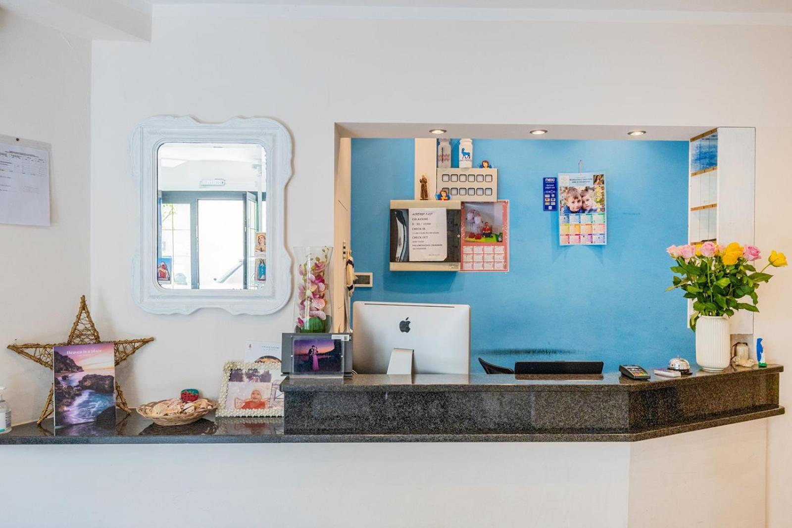 B&B Oasi Finale Ligure Εξωτερικό φωτογραφία