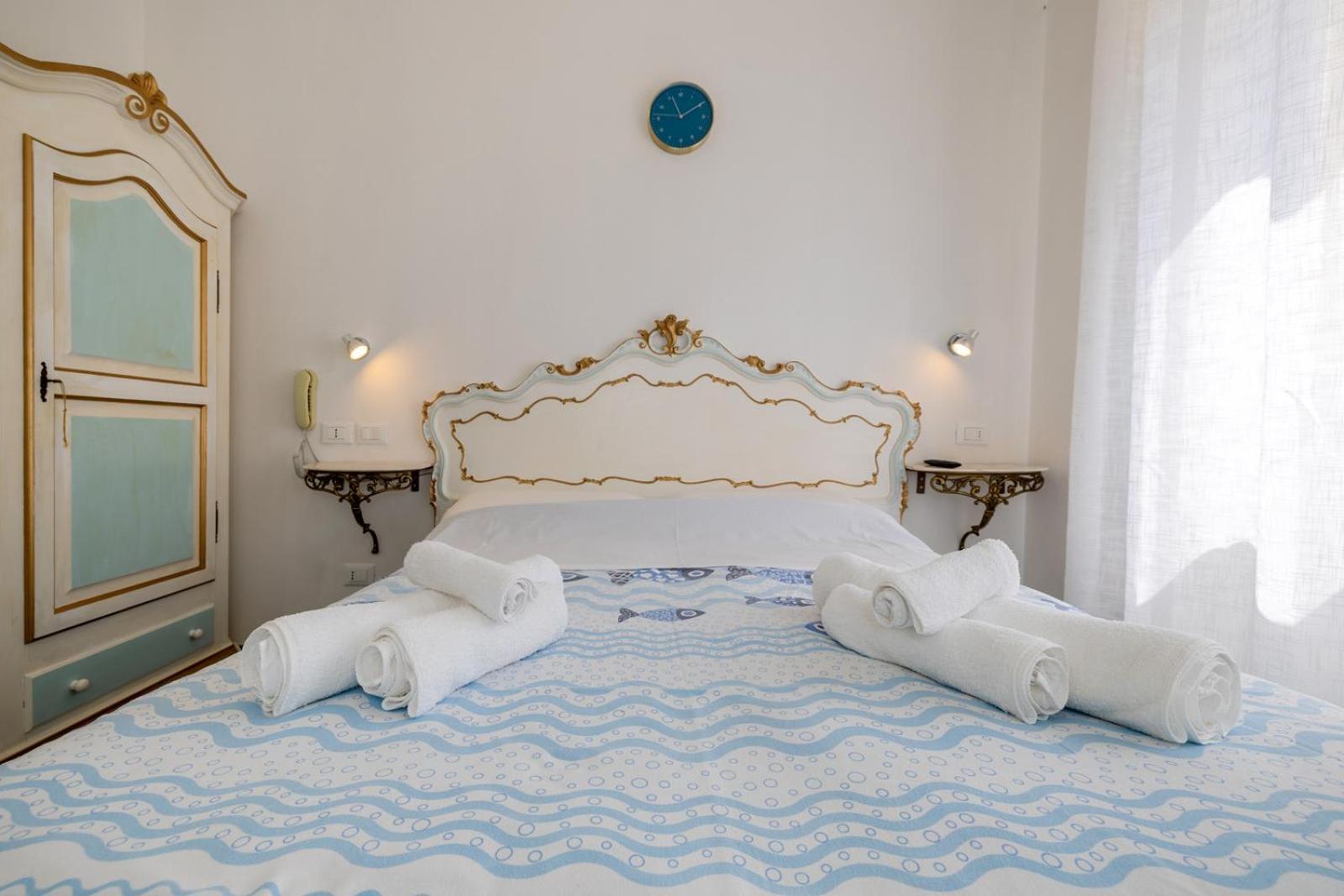 B&B Oasi Finale Ligure Εξωτερικό φωτογραφία