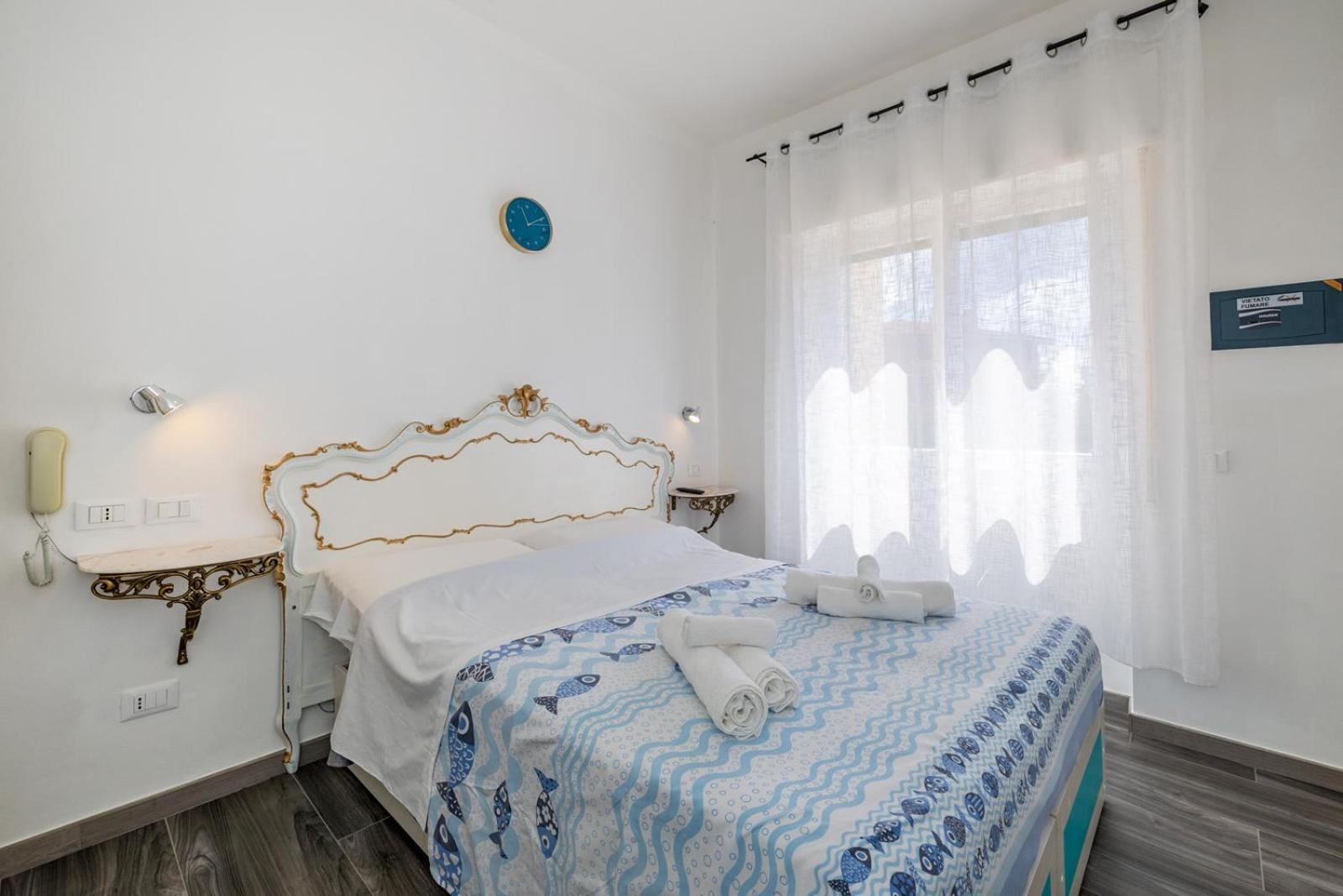 B&B Oasi Finale Ligure Εξωτερικό φωτογραφία